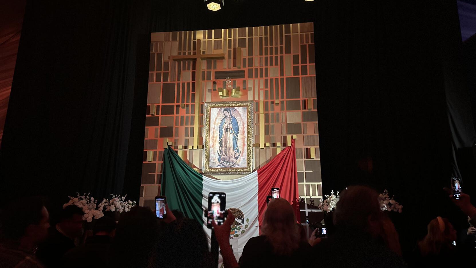 A first look at El Milagro de la Guadalupana, The Experience in Compton